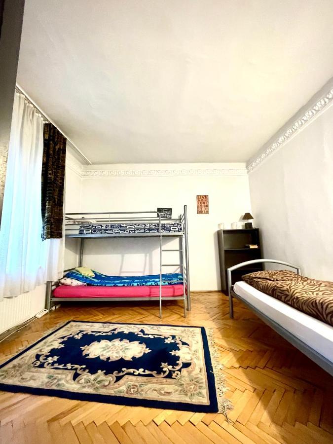 Mosaico Alfetta Hostel Temeşvar Dış mekan fotoğraf