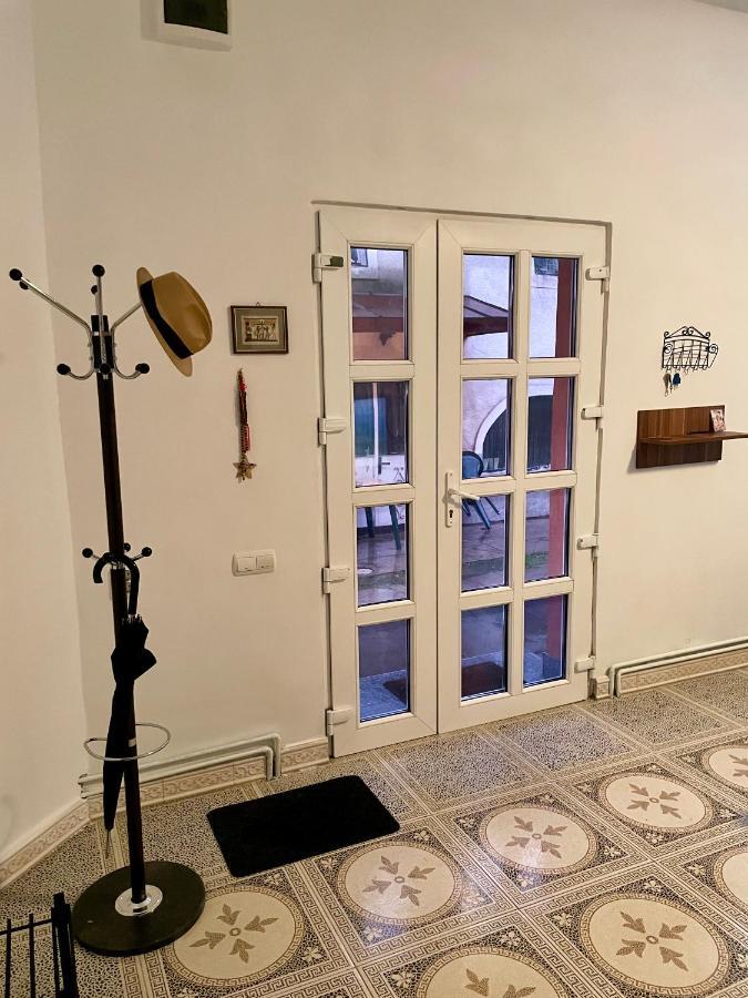 Mosaico Alfetta Hostel Temeşvar Dış mekan fotoğraf