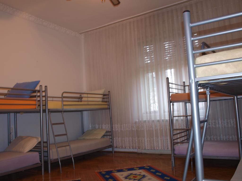 Mosaico Alfetta Hostel Temeşvar Dış mekan fotoğraf