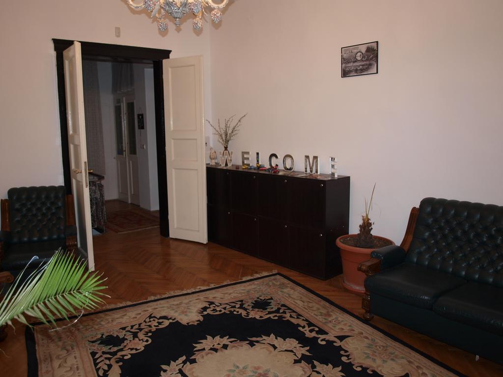 Mosaico Alfetta Hostel Temeşvar Dış mekan fotoğraf